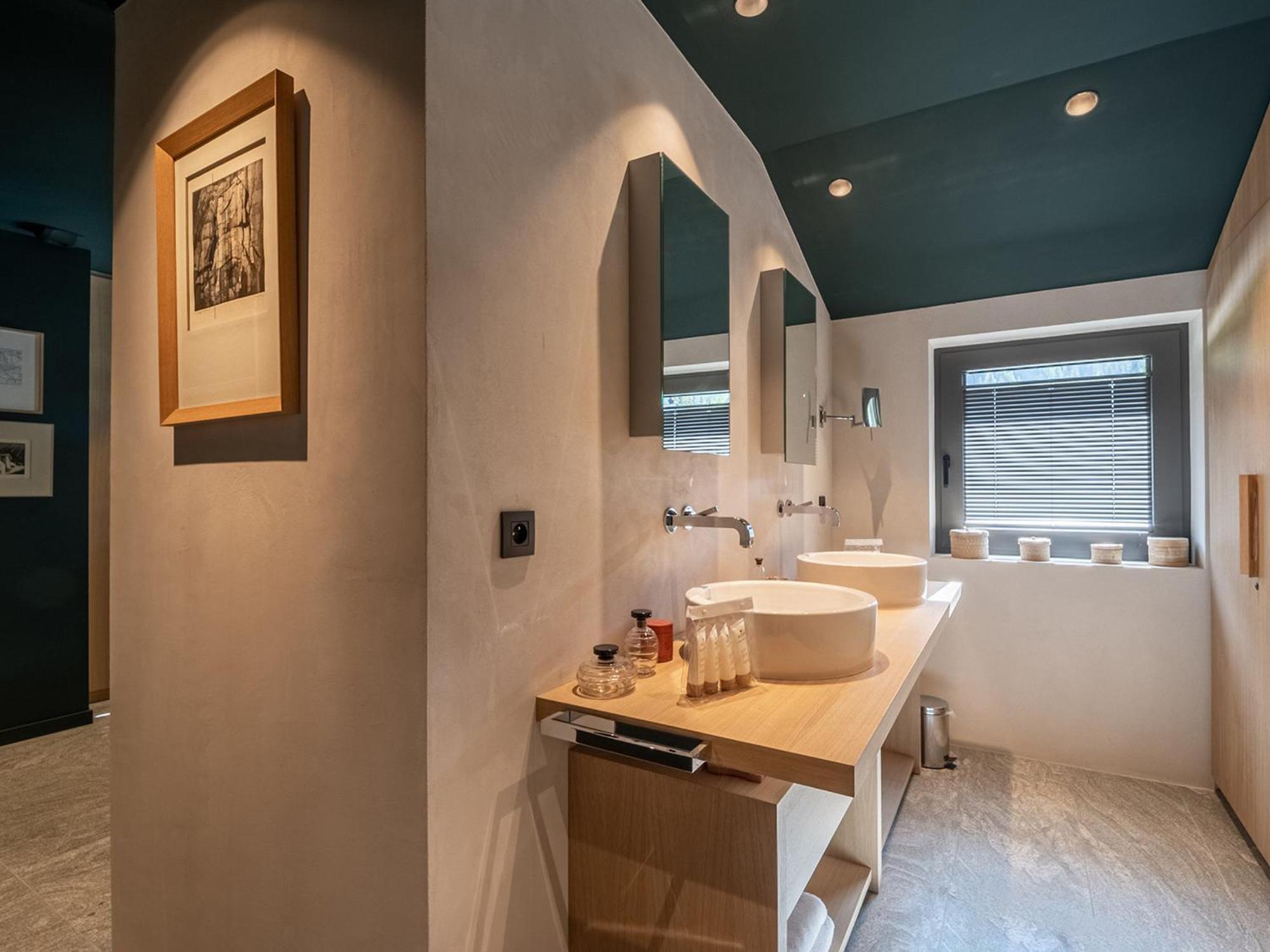 Contemporain Avec Sauna, Cheminee, Et Grand Jardin - Fr-1-343-243 Chamonix